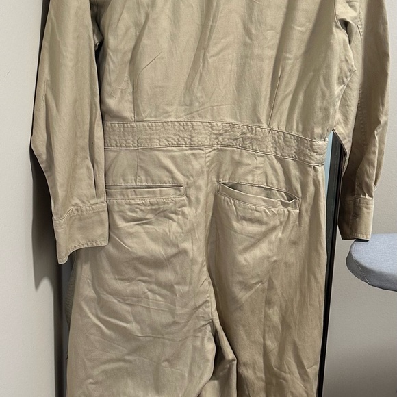 New with tags banana republic khaki jumpsuit - Picture 3 of 6
